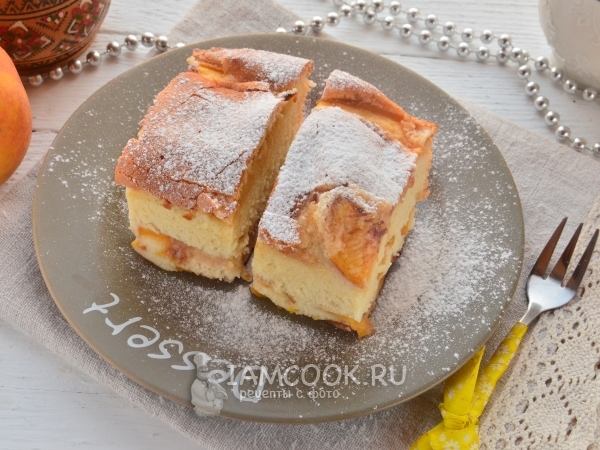 Шарлотка с нектаринами, рецепт с фото