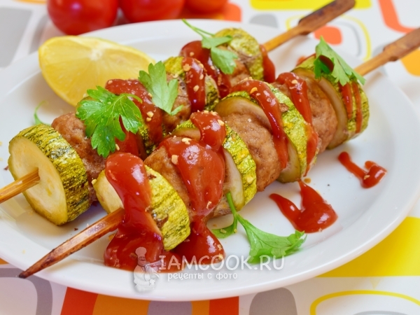 Кебаб из кабачка и фарша, рецепт с фото