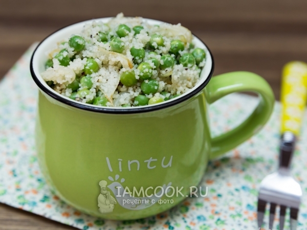 Кус-кус с зеленым горошком и жареным луком, рецепт с фото