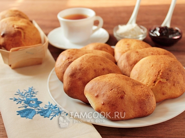 Пышные оладьи на кефире в духовке, рецепт с фото