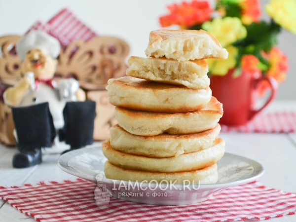 Пышные оладьи на ряженке, рецепт с фото