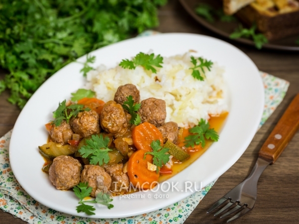 Овощное рагу с фрикадельками, рецепт с фото