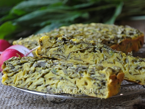 Заливной пирог с щавелем, рецепт с фото
