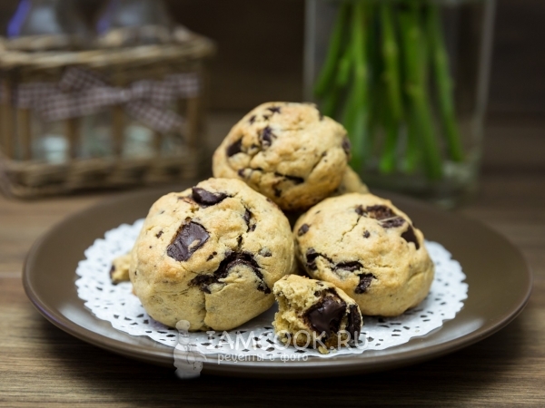 Печенье с коричневым сахаром и шоколадом, рецепт с фото
