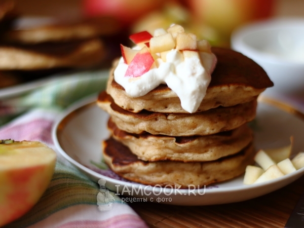Панкейки с яблоком, рецепт с фото