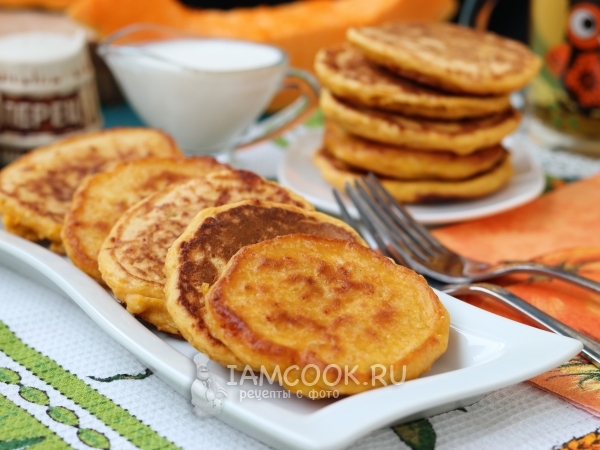 Оладьи из тыквы с сыром, рецепт с фото