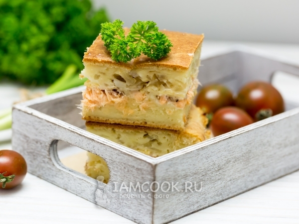 Заливной пирог с семгой, рецепт с фото
