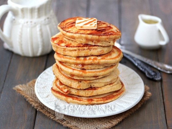 Пышные оладьи на молоке без дрожжей, рецепт с фото