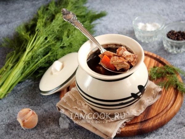 Подлива из курицы в горшочке, рецепт с фото