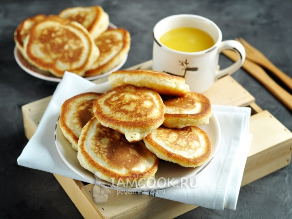 Пышные оладьи на сыворотке, рецепт с фото