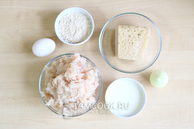 Ингредиенты для рыбных фрикаделек