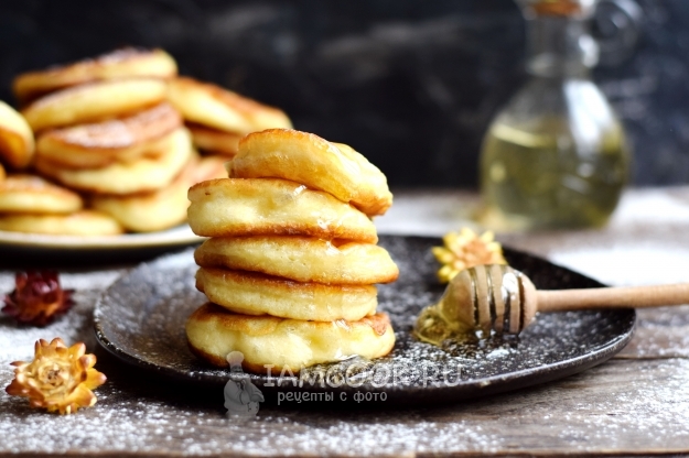 Пышные оладьи на ряженке