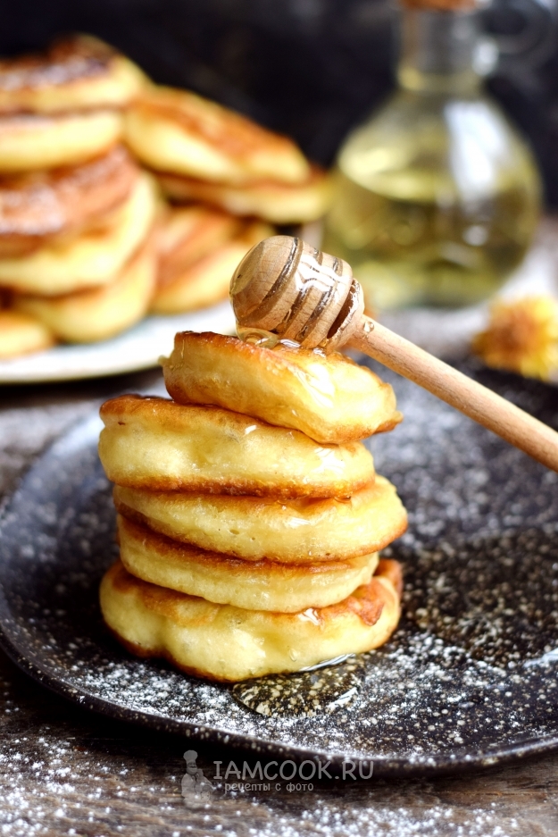 Оладьи на теплой ряженке