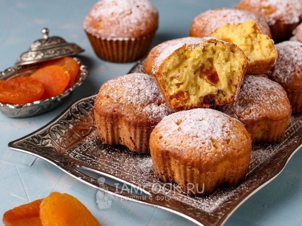 Сметанные кексы с курагой, рецепт с фото