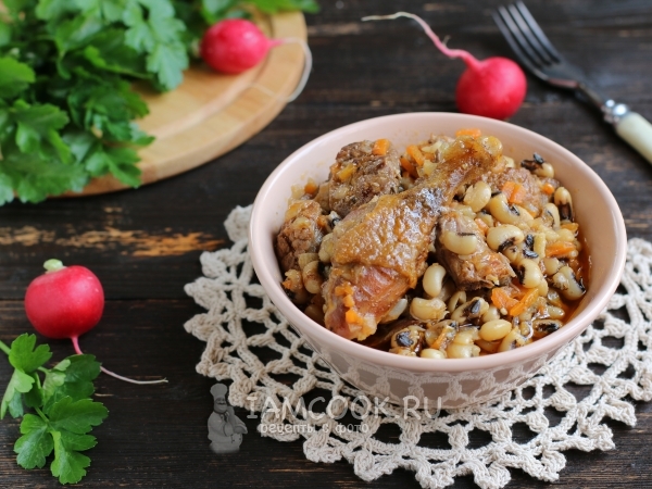 Тушеная утка с фасолью, рецепт с фото
