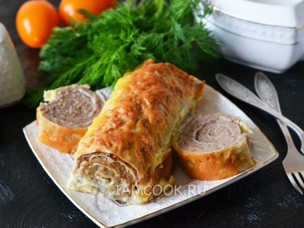 Рулет из лаваша с фаршем, рецепт с фото