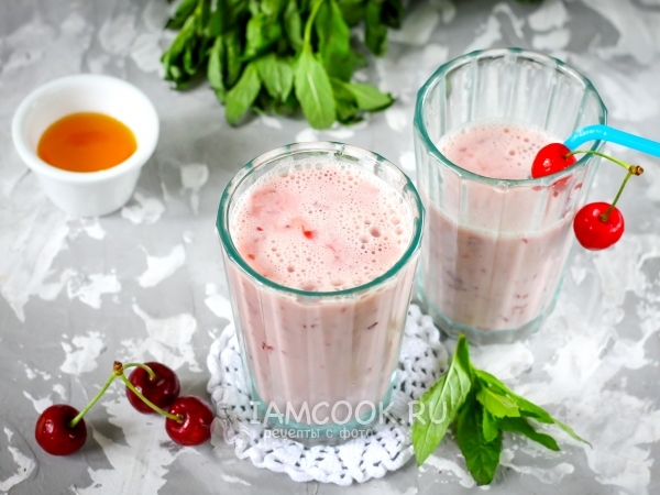 Смузи с черешней и кефиром, рецепт с фото