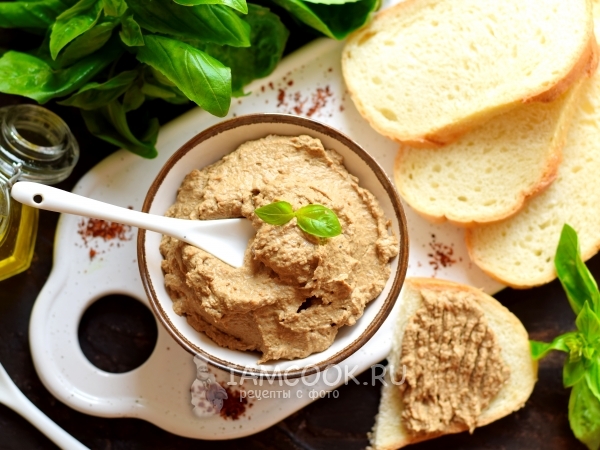 Паштет из куриной печени с маслом, рецепт с фото