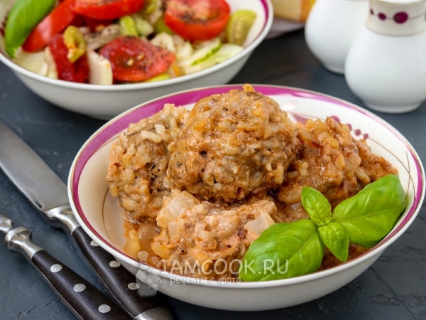 Мясные тефтели в томатно-соево-сметанном соусе, рецепт с фото