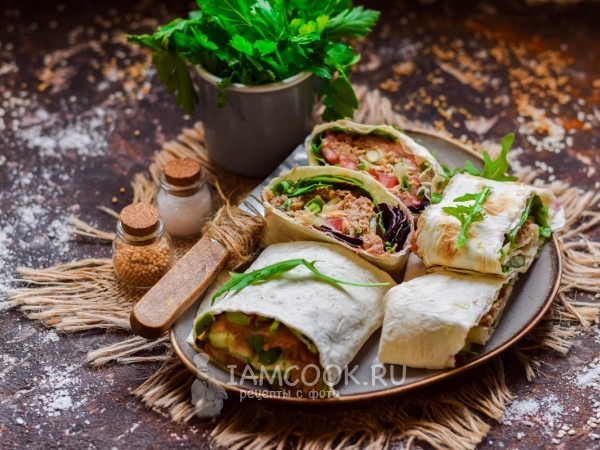 Рулет из лаваша с тунцом, рецепт с фото