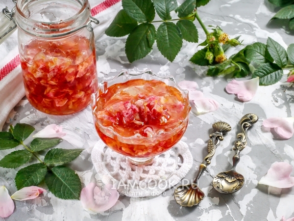 Варенье из лепестков шиповника, рецепт с фото