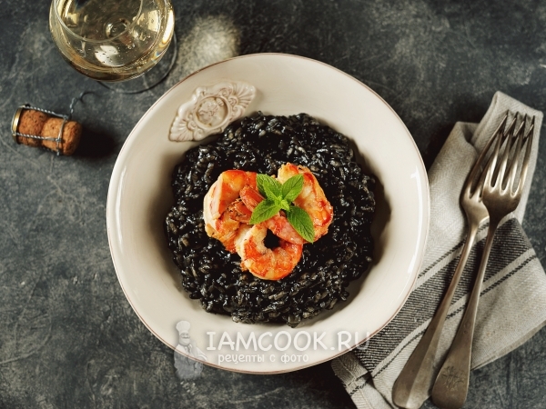 Ризотто с чернилами каракатицы, рецепт с фото