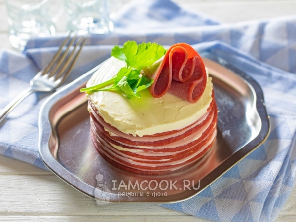 Торт из колбасы, рецепт с фото
