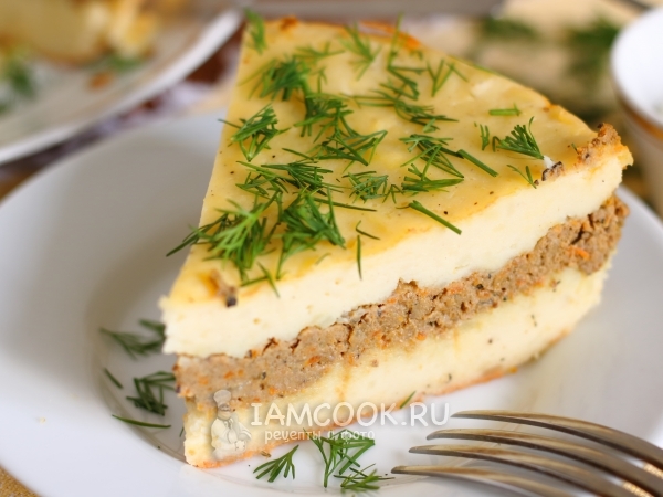 Запеканка из картофельного пюре в мультиварке, рецепт с фото