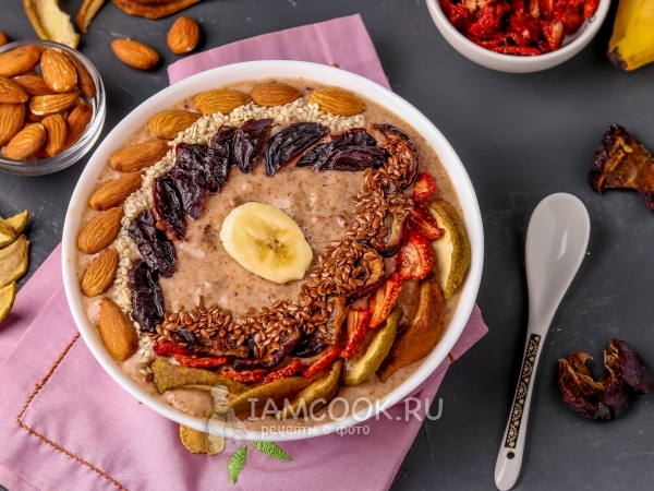 Смузи-боул с клетчаткой и сухофруктами, рецепт с фото