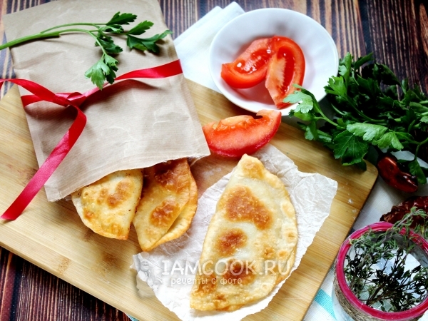 Чебуреки на кефире без яиц, рецепт с фото