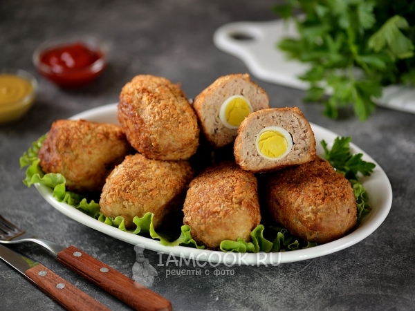 Котлеты с перепелиным яйцом внутри, рецепт с фото
