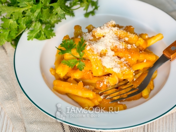 Макароны с тыквой и беконом, рецепт с фото