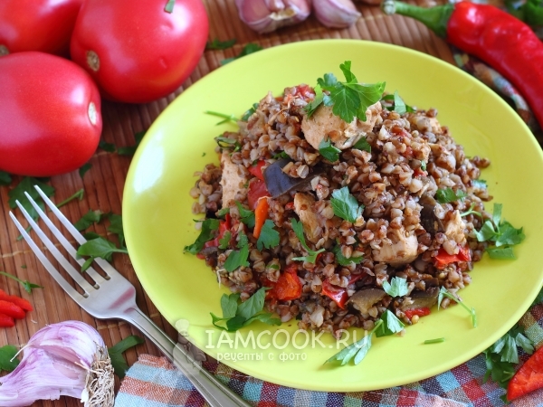 Гречка с курицей и овощами в мультиварке, рецепт с фото