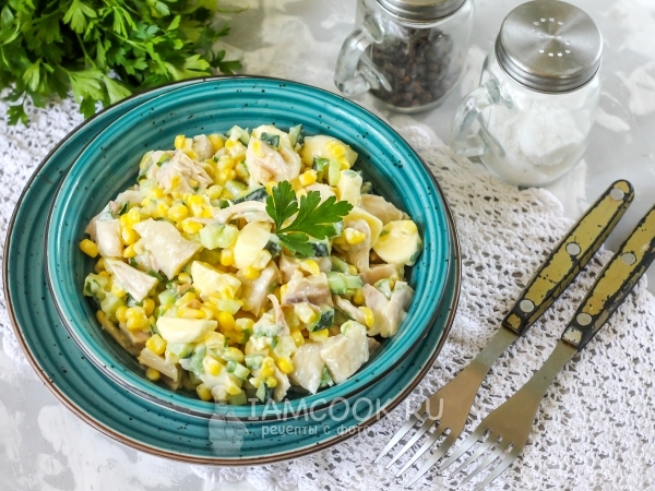 Салат с курицей и моцареллой, рецепт с фото