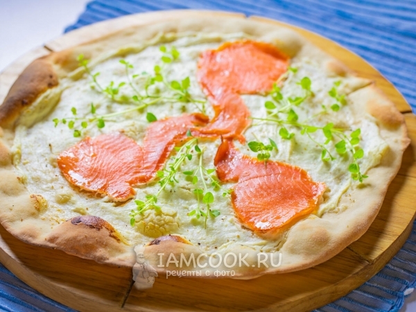 Пицца с форелью, рецепт с фото