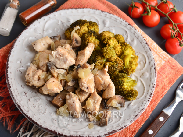 Брокколи с курицей в мультиварке, рецепт с фото