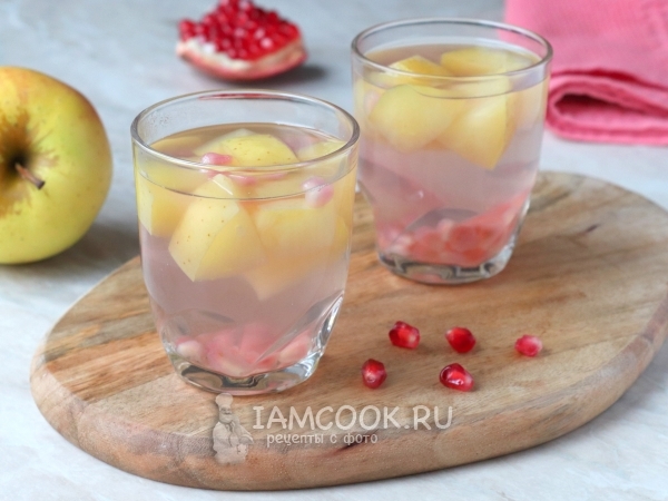 Компот из граната и яблок, рецепт с фото