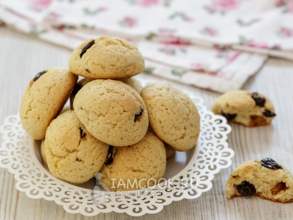 Йогуртовое печенье с вяленой вишней, рецепт с фото