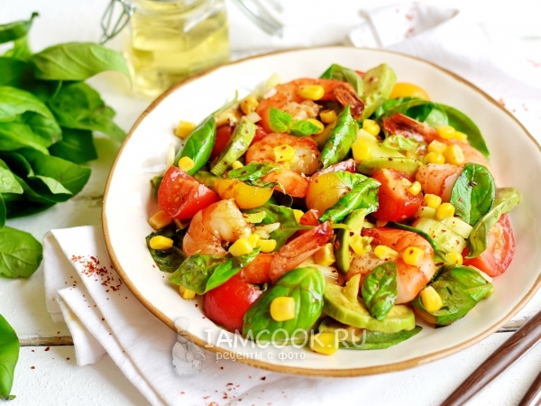 Салат с жареными креветками, рецепт с фото