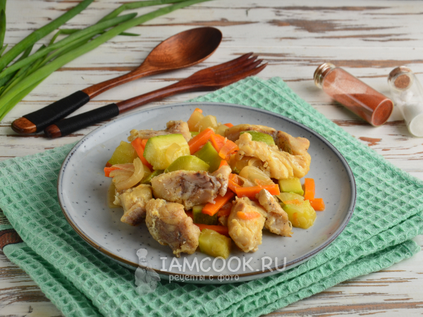 Хек с овощами в рукаве, рецепт с фото