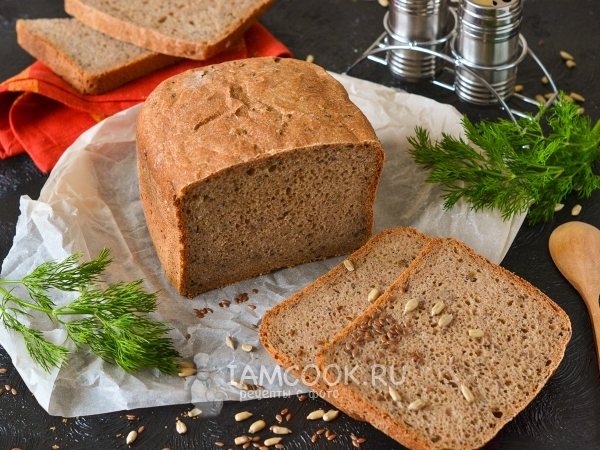 Хлеб из цельносмолотой муки с семечками и семенами льна, рецепт с фото