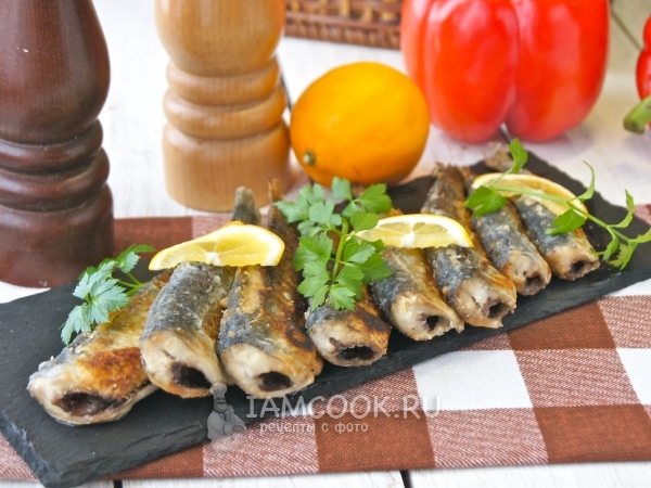 Жареная салака , рецепт с фото