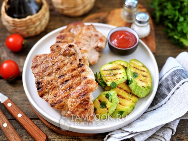 Отбивные из свиной шейки на сковороде, рецепт с фото