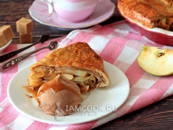 Яблочный пирог «Завиток» (из слоеного теста), рецепт с фото