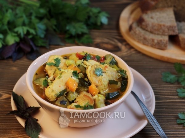 Тушеный кролик с овощами, рецепт с фото