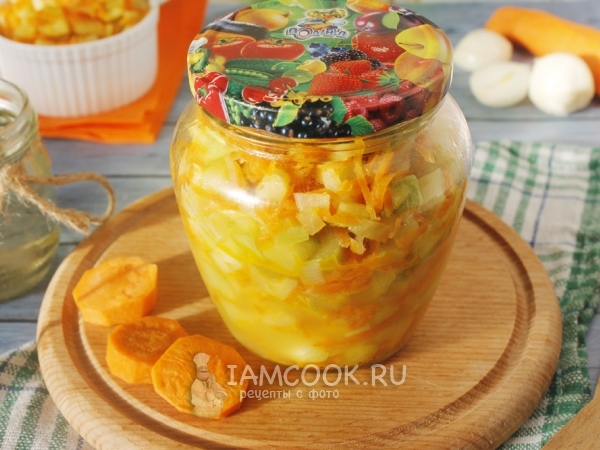 Тушеные кабачки на зиму, рецепт с фото