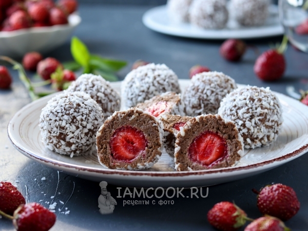 Рафаэлло с клубникой, рецепт с фото