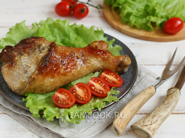 Голень индейки в духовке в фольге, рецепт с фото