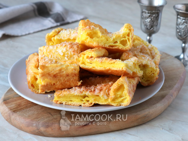 Лепешки из заварного теста в духовке, рецепт с фото