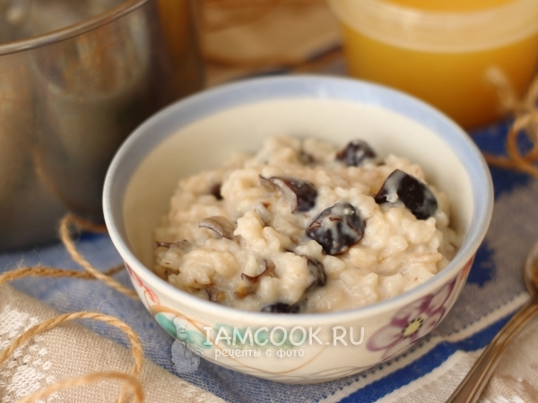 Рисовая каша с черносливом, рецепт с фото